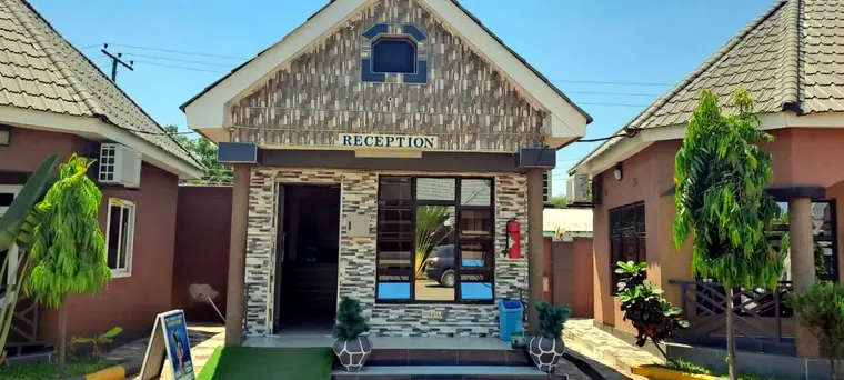 The Mogas Lodge reception, open 24 hours